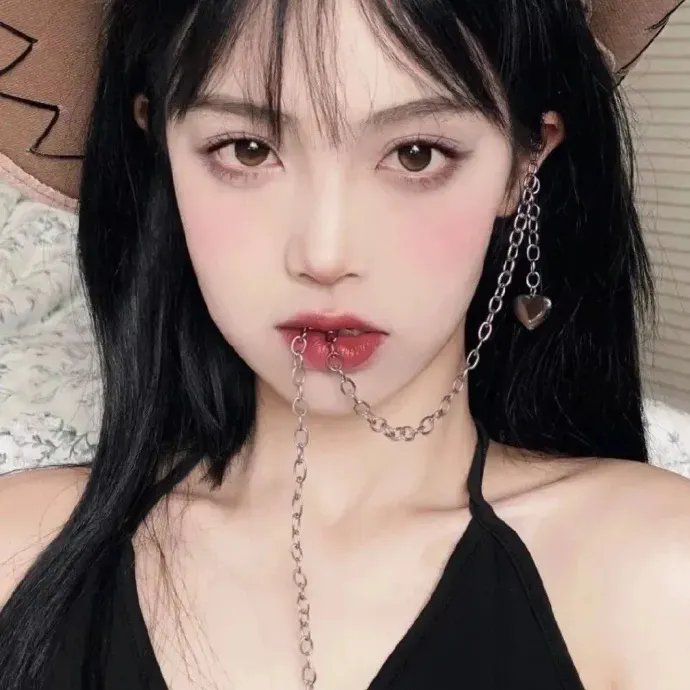 玉女芳心封面